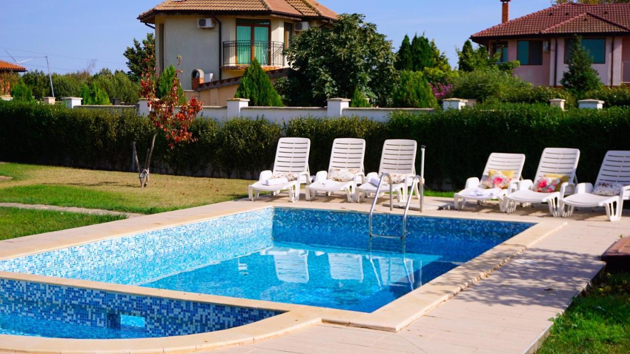 Вила Помело - Family Villa Pomelo Bŭlgarevo 외부 사진