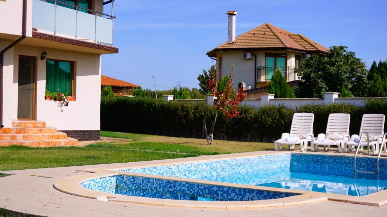 Вила Помело - Family Villa Pomelo Bŭlgarevo 외부 사진
